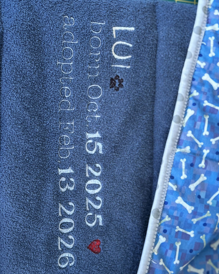 The Cozy Pup Memory Blanket